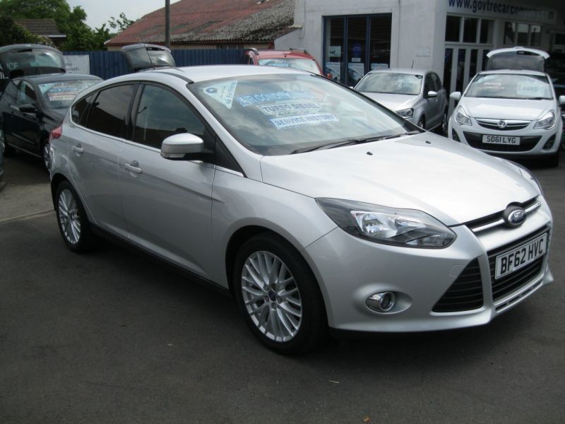 2012 Ford Focus 1.6 TDCi Zetec 5dr image 1