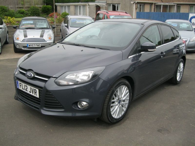 2012 Ford Focus 1.6 TDCi Zetec 5dr image 3
