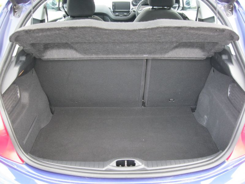 2012 Peugeot 208 1.4 HDi 3dr image 10