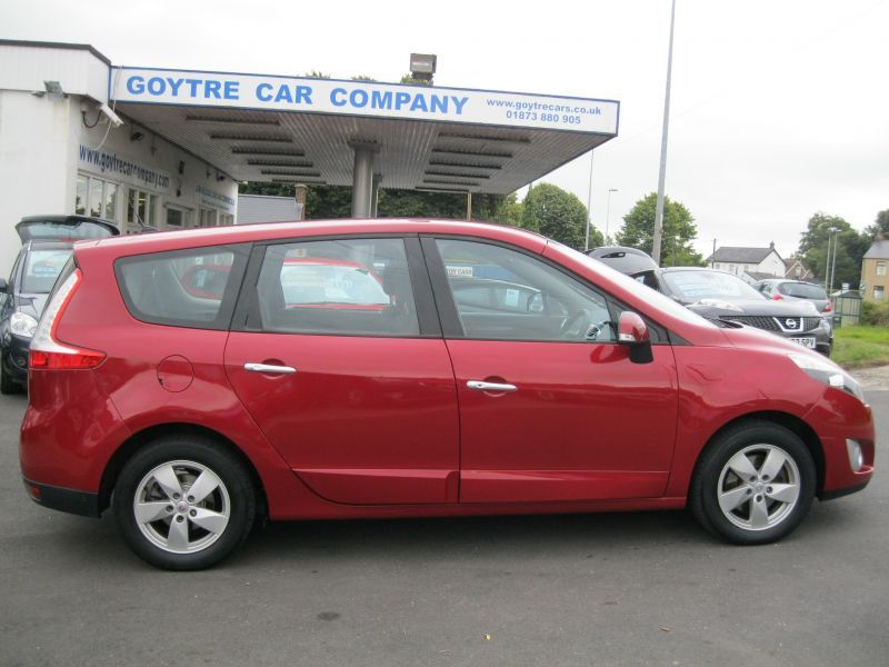 2010 Renault Grand Scenic 1.9 DCI 5dr image 6