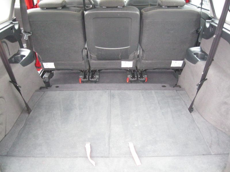 2010 Renault Grand Scenic 1.9 DCI 5dr image 11