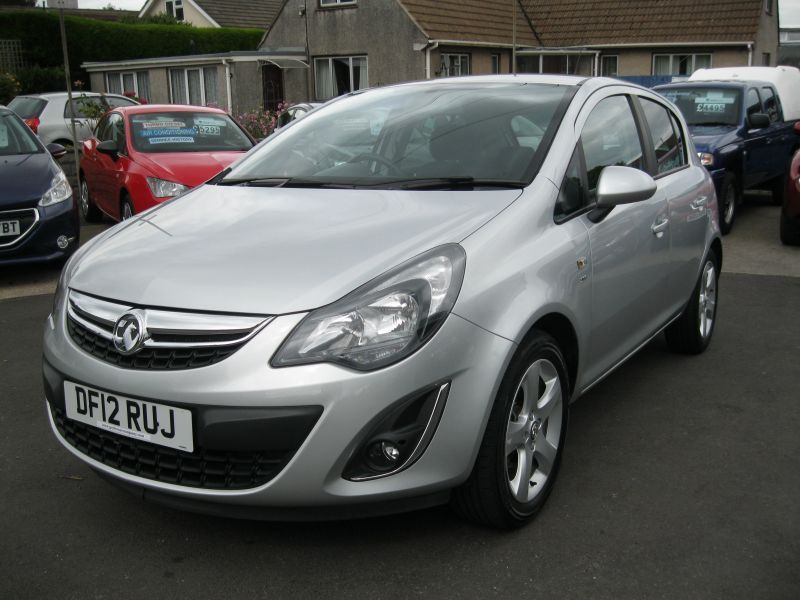 2012 Vauxhall Corsa 1.2 i 16v SXi 5dr image 3