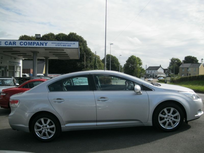 2009 Toyota Avensis 1.8 V-Matic TR 4dr image 6
