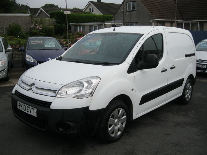 2010 Citroen Berlingo 1.6 HDi L1 625 LX 3dr image 1