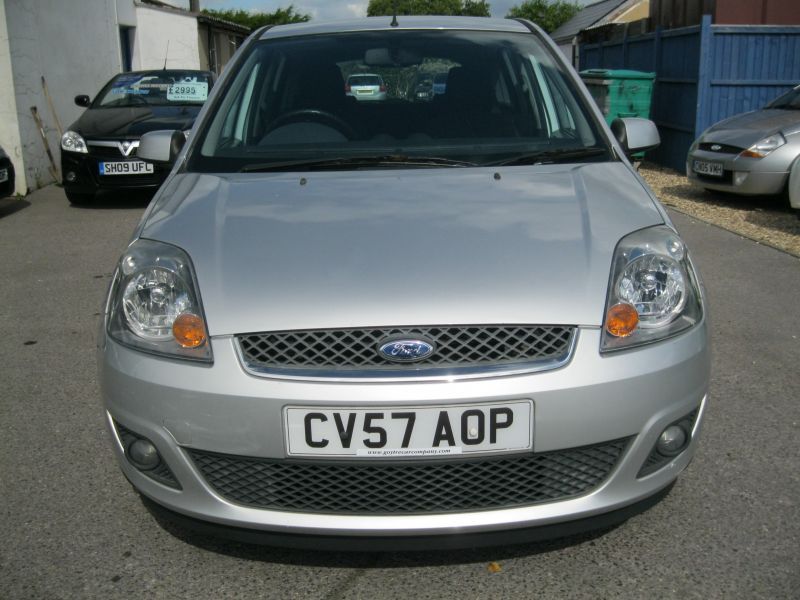 2007 Ford Fiesta 1.25 Zetec 5dr image 2