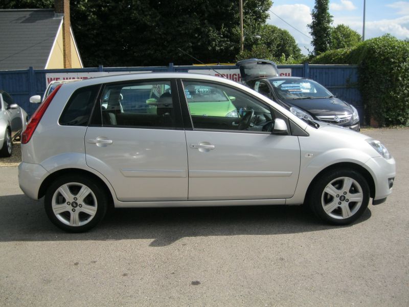 2007 Ford Fiesta 1.25 Zetec 5dr image 6
