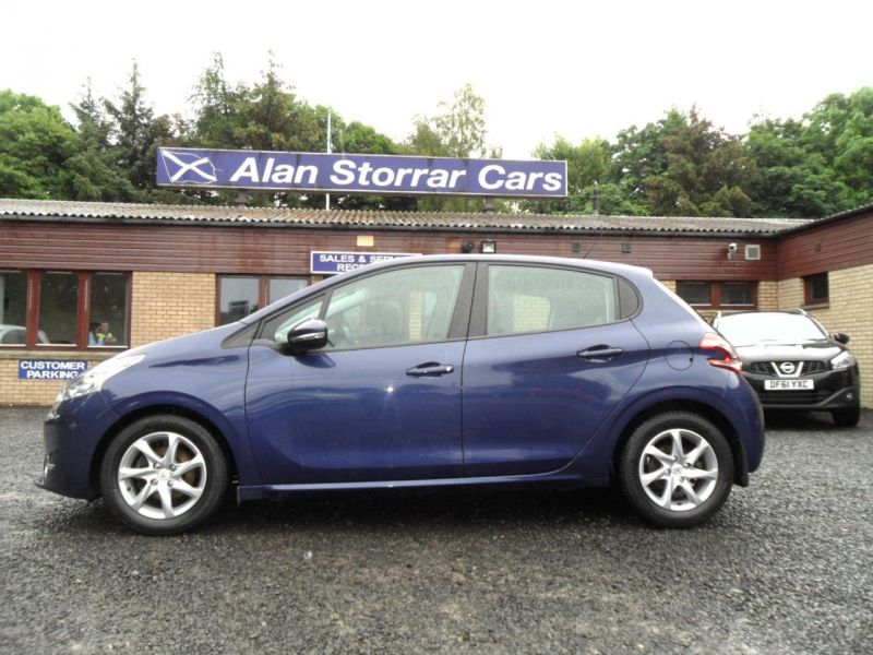 2012 Peugeot 208 1.4 5dr image 4