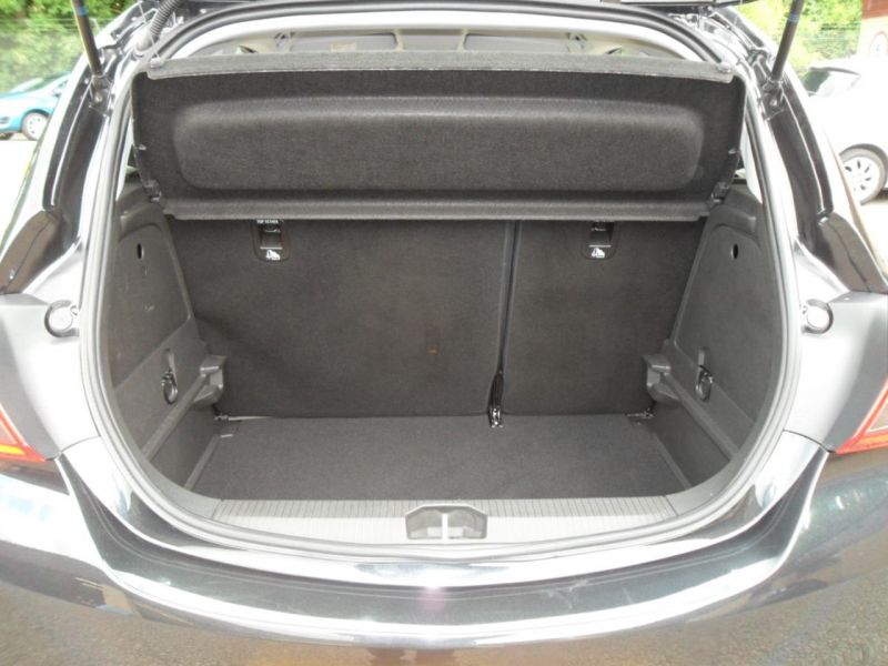 2015 Vauxhall Corsa 1.4 Sri Ecoflex 3dr image 9