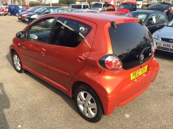 2012 Toyota AYGO 1.0 VVT-i image 5