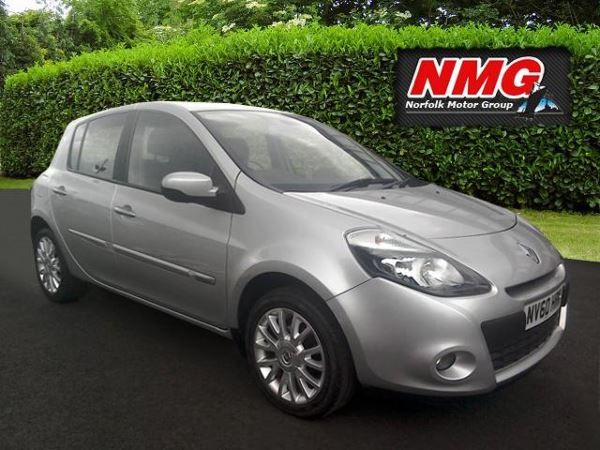 2010 Renault Clio 1.2 5dr image 1