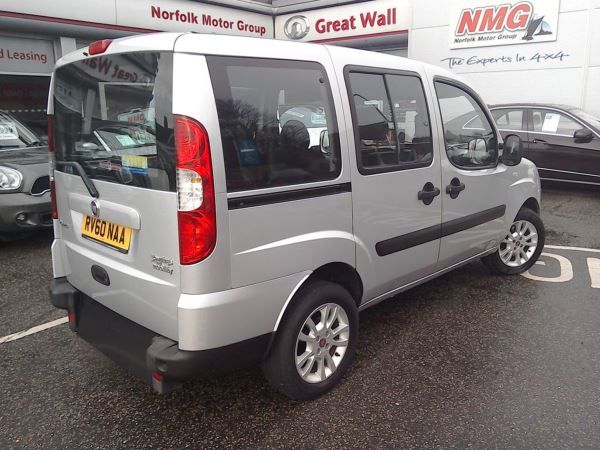 2010 Fiat Doblo 1.4 8V 5dr image 2