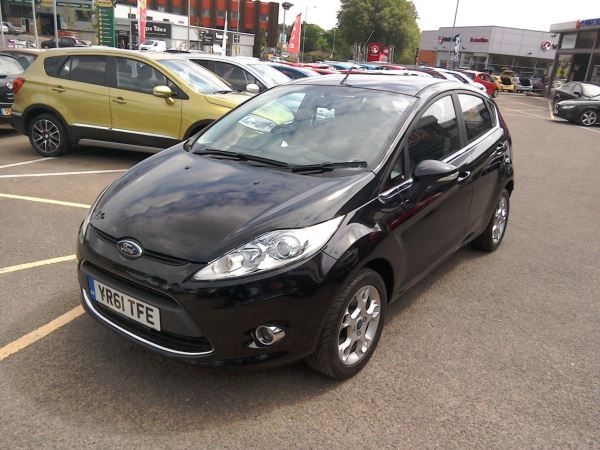 2011 Ford Fiesta 1.25 Zetec 5dr image 2
