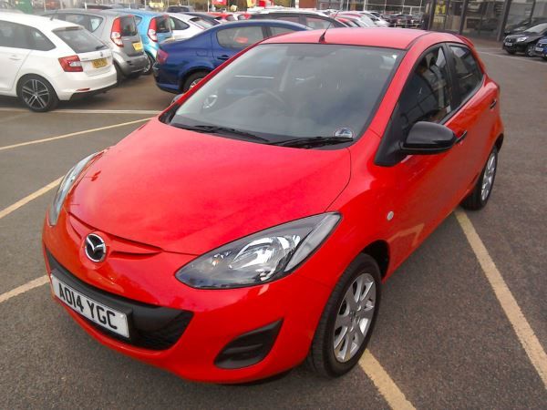 2014 Mazda 2 1.3 SE image 2