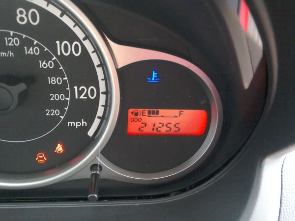 2014 Mazda 2 1.3 SE image 7