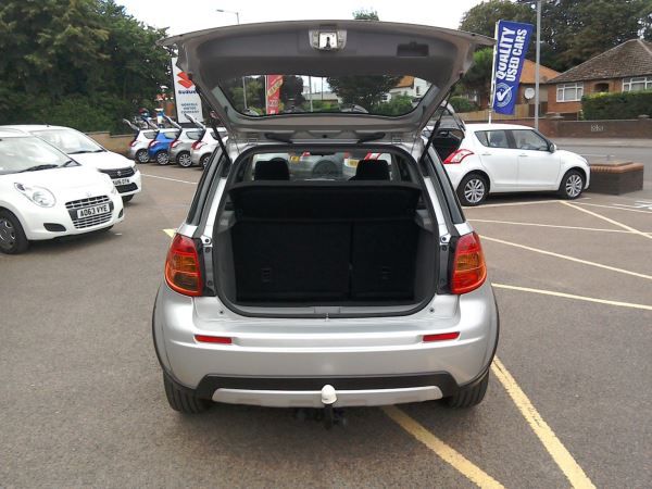 2013 Suzuki Sx4 1.6 SZ4 5dr image 9