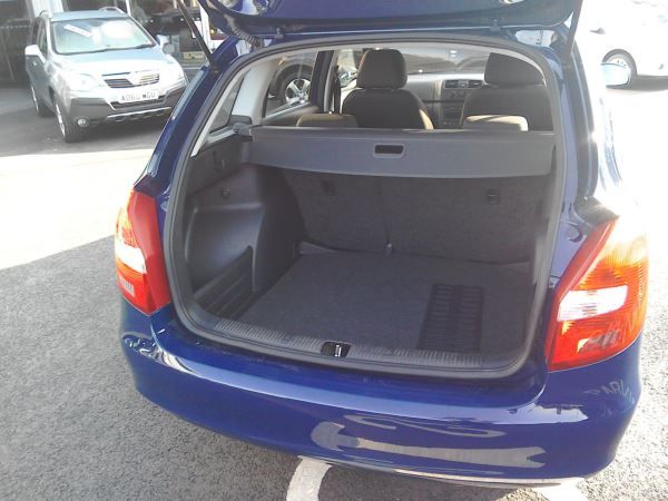 2012 Skoda Fabia 1.2 TSI 5dr image 4