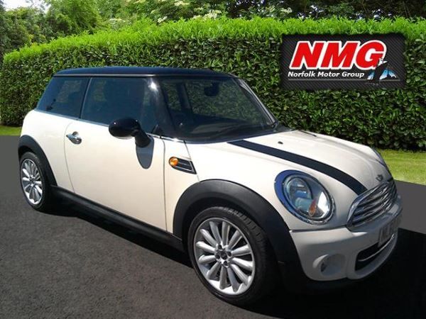 2010 MINI Hatch 1.6 Cooper D 3dr image 1