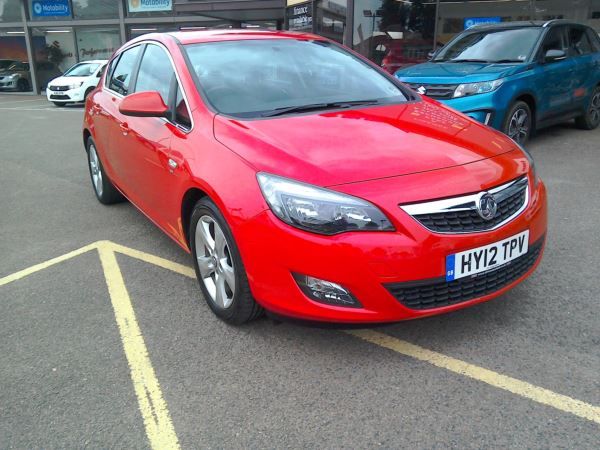 2012 Vauxhall Astra 2.0 CDTi 16V 5dr image 1