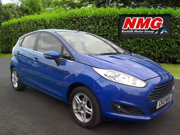 2013 Ford Fiesta 1.6 Zetec 5dr image 1
