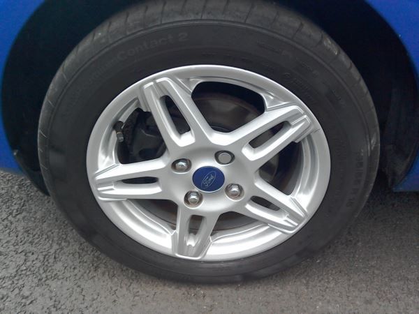 2013 Ford Fiesta 1.6 Zetec 5dr image 7