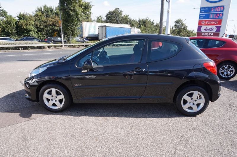 2009 Peugeot 207 1.4 Verve 3dr image 2