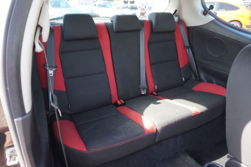 2009 Peugeot 207 1.4 Verve 3dr image 7