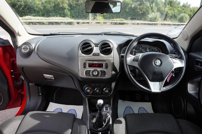 2009 Alfa Romeo Mito 1.4 LUSSO 16V 3dr image 6