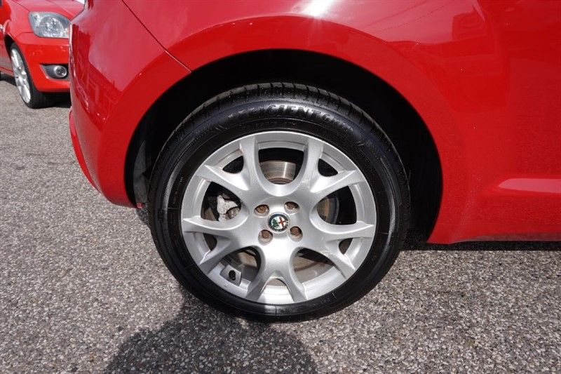 2009 Alfa Romeo Mito 1.4 LUSSO 16V 3dr image 7