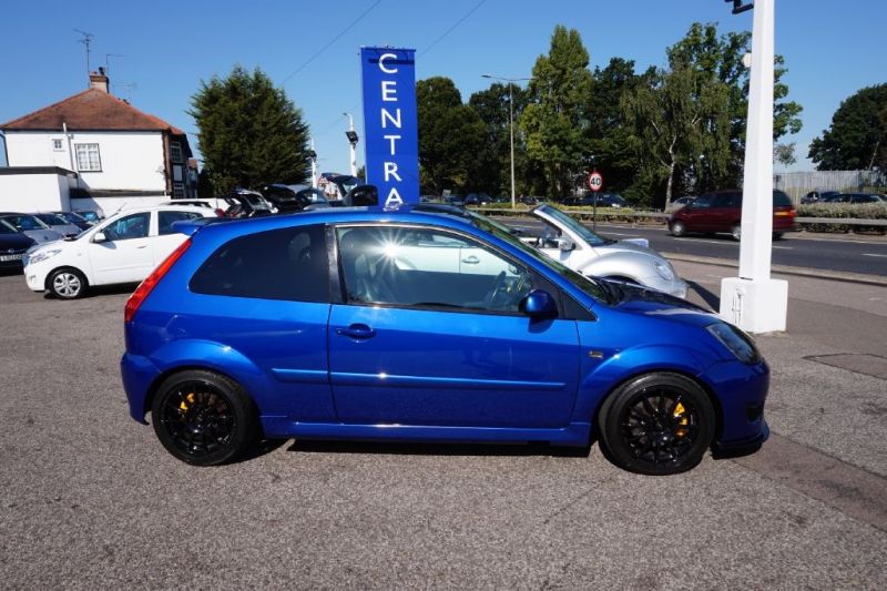 2006 Ford Fiesta 2.0 ST 16V 3dr image 4