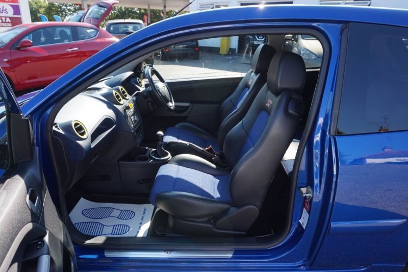 2006 Ford Fiesta 2.0 ST 16V 3dr image 8