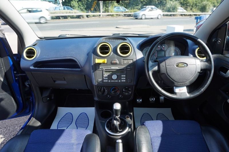 2006 Ford Fiesta 2.0 ST 16V 3dr image 9