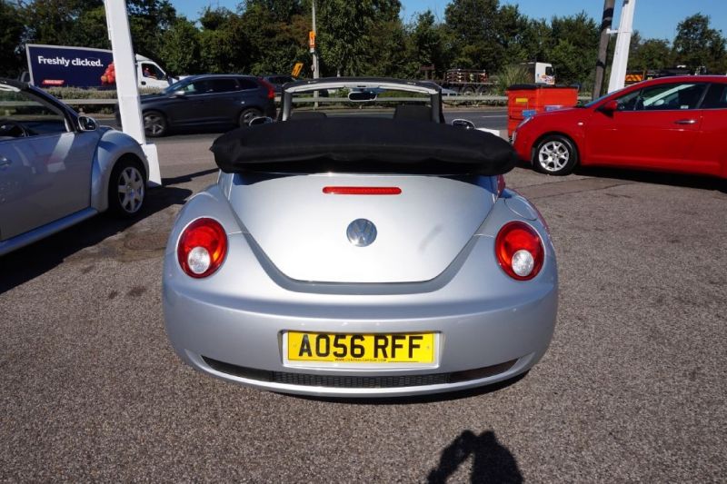 2006 VW Beetle 1.9 TDI Turbo 2dr image 5