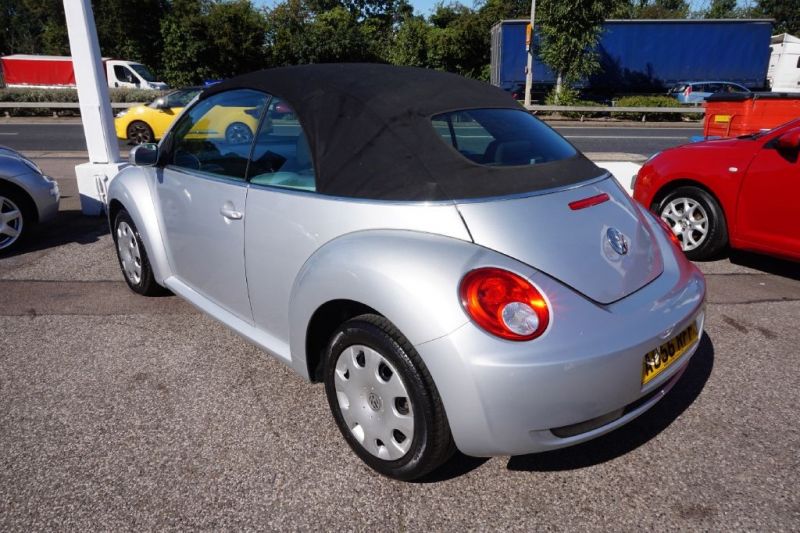 2006 VW Beetle 1.9 TDI Turbo 2dr image 6