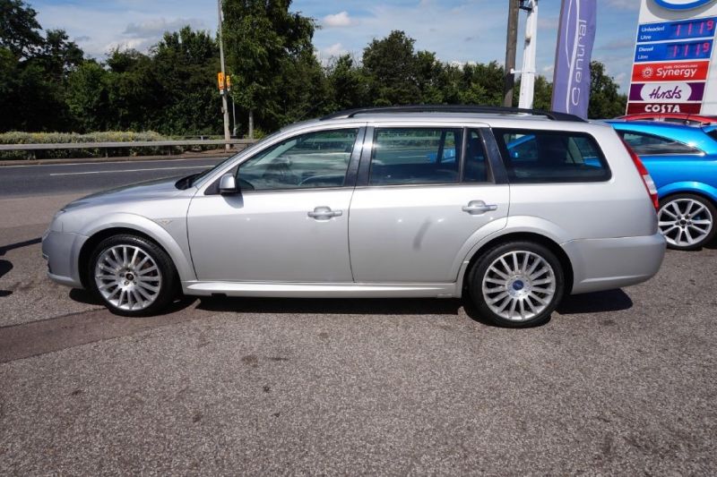 2007 Ford Mondeo 2.2 ST TDCI 5dr image 3