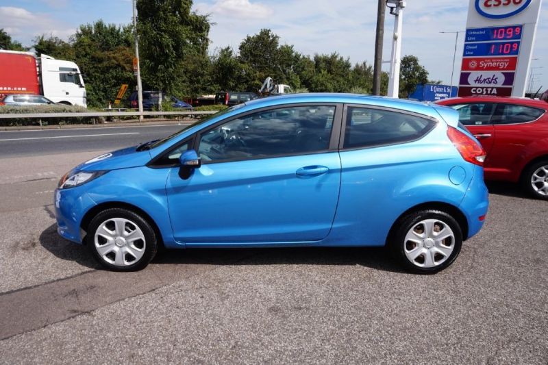 2010 Ford Fiesta 1.25 Edge 3dr image 2