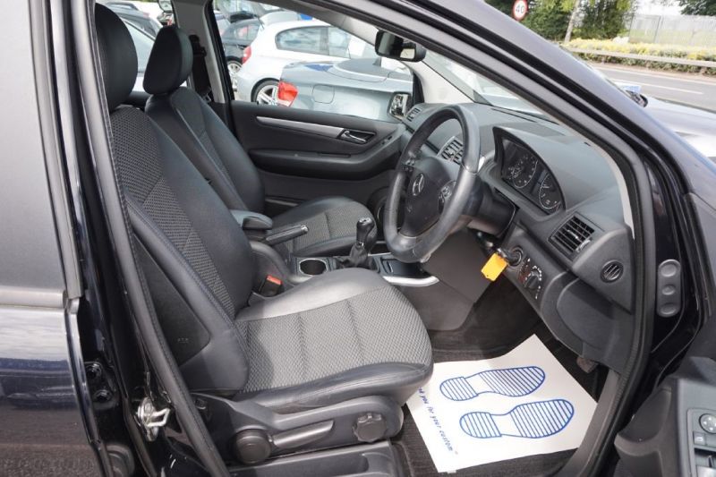 2010 Mercedes A Class A180 5dr image 6