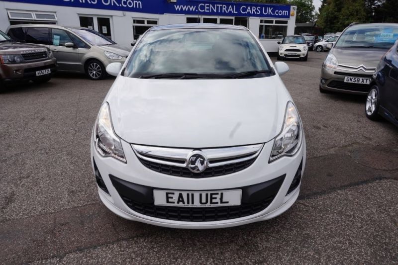 2011 Vauxhall Corsa 1.2 3dr image 2