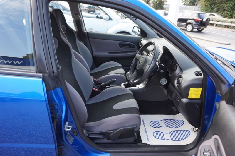 2006 Subaru Impreza 2.5 WRX Turbo 4dr image 6