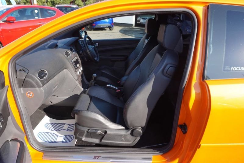 2007 Ford Focus 2.5 St 3dr image 8