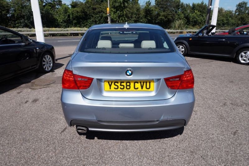 2009 BMW 320d 2.0 M Sport 4dr image 4