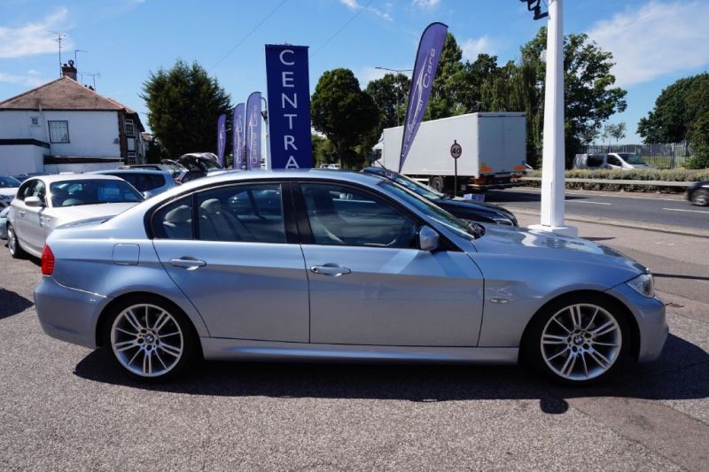 2009 BMW 320d 2.0 M Sport 4dr image 5