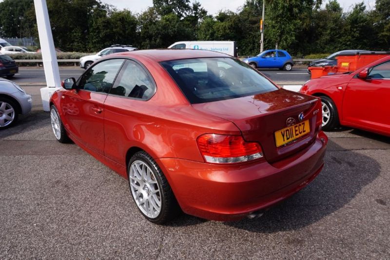 2011 BMW 1 Series 118d 2.0 ES 2dr image 5
