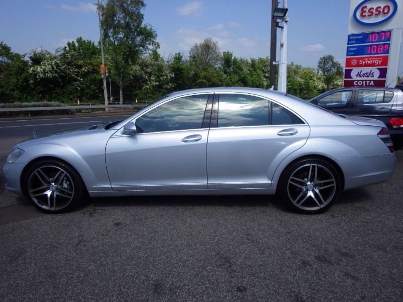 2008 Mercedes S320 3.0 CDI 4dr image 3