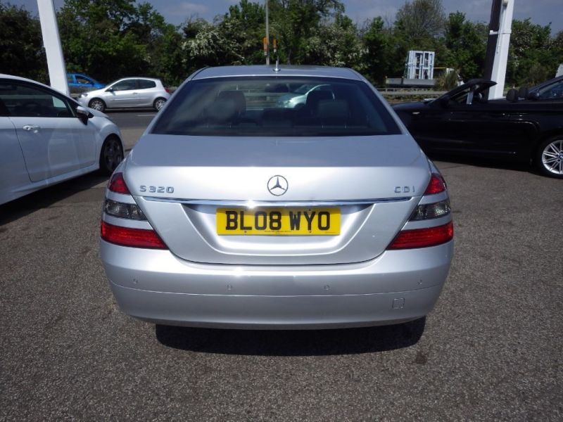 2008 Mercedes S320 3.0 CDI 4dr image 4