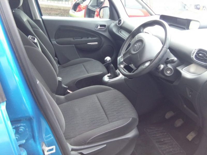 2010 Citroen C3 Picasso 1.6 VTi Exclusive image 8