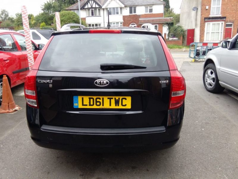 2012 Kia Ceed 3 CRDi image 4