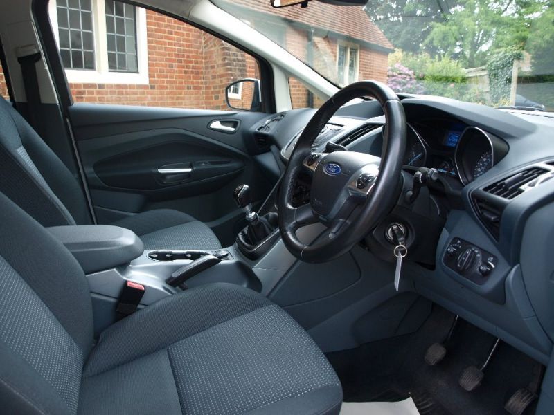 2013 Ford C-Max 1.6 Zetec TDCI 5dr image 5
