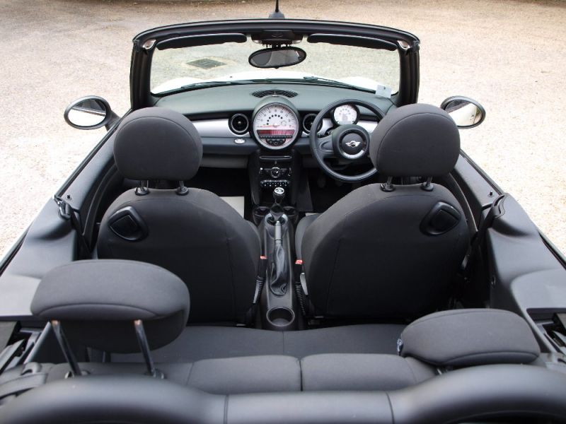 2012 Mini Convertible One 1.6 image 8