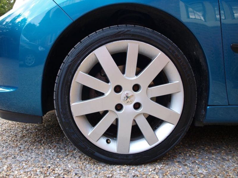 2008 Peugeot 207 GT Coupe image 5