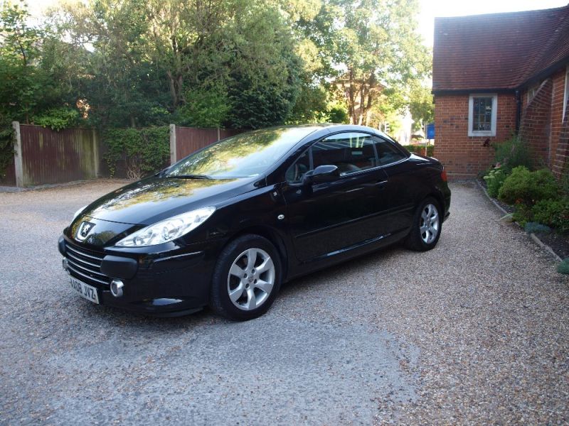 2008 Peugeot 307 Allure Coupe image 3